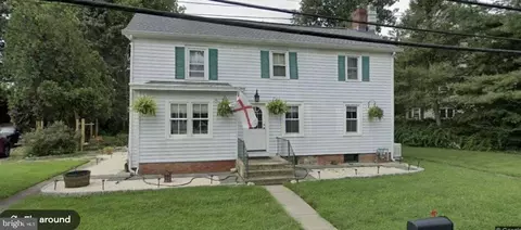 415 Village Rd E, Princeton Junction, NJ 08550