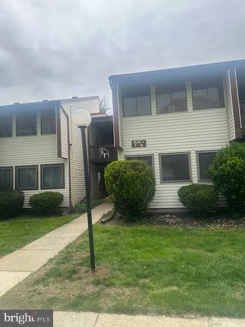 10 Avon Drive # j, East Windsor, NJ 08520