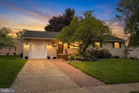 4 Running Brk, Ewing, NJ 08638