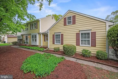7 Wheatston Ct, Princeton Junction, NJ 08550