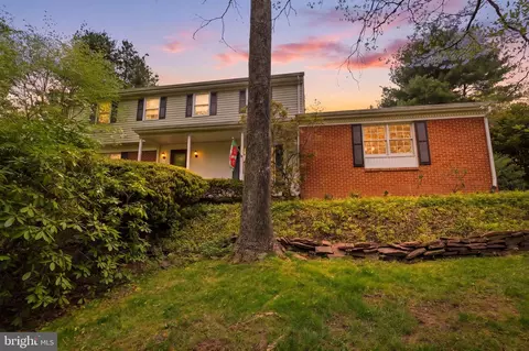 59 Lochatong Rd, Ewing, NJ 08628