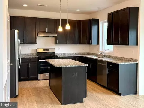 Kitchen - 10 Misty Meadow Ln, Hamilton, NJ 08619 photo 1 of 2