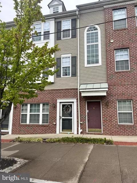 1068 Lamberton St, Trenton, NJ 08611
