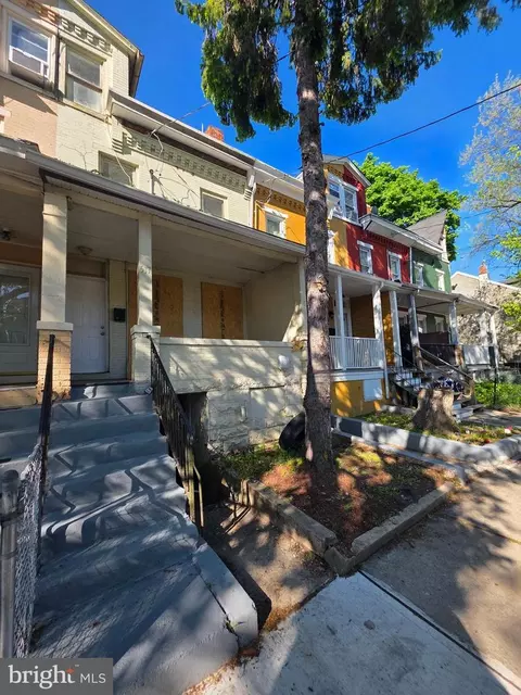 517 Stuyvesant Ave, Trenton, NJ 08618