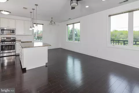 2330 Route 33 #212, Robbinsville, NJ 08691