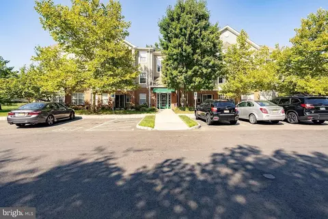 433 Mowat Cir, Hamilton, NJ 08690