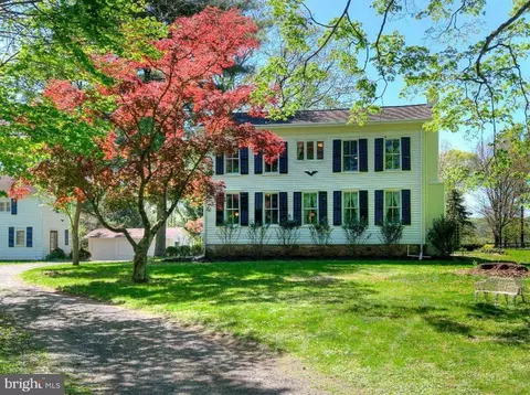 117 Hopewell Rocky Hill Rd, Hopewell, NJ 08525