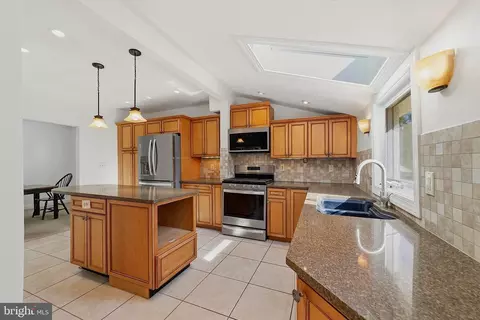 Kitchen - 14 Van Duyn Dr, Ewing, NJ 08618 photo 3 of 4