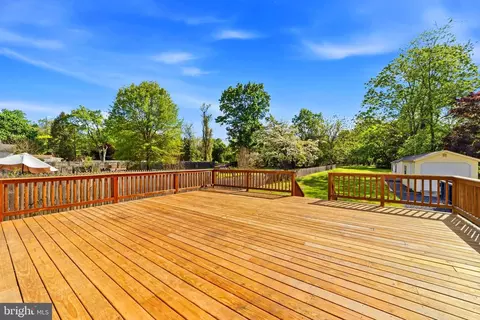 Exterior - 14 Van Duyn Dr, Ewing, NJ 08618 photo 4 of 5