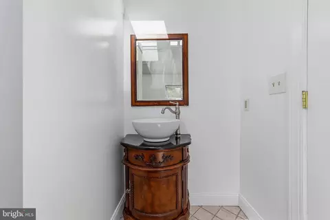 Bath - 14 Van Duyn Dr, Ewing, NJ 08618 photo 1 of 3