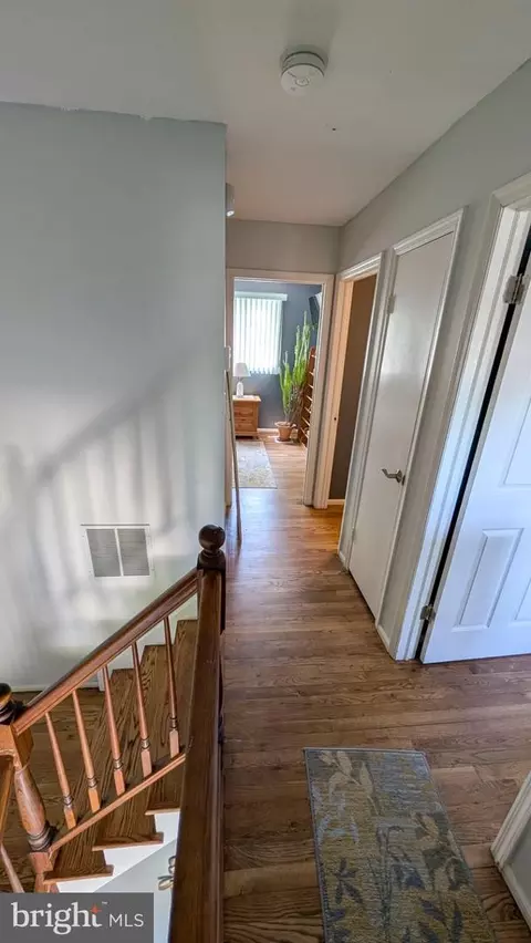 Entry Way - 9 Wolfpack Rd, Hamilton, NJ 08619 photo 5 of 5