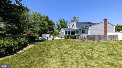 Exterior - 9 Wolfpack Rd, Hamilton, NJ 08619 photo 16 of 20