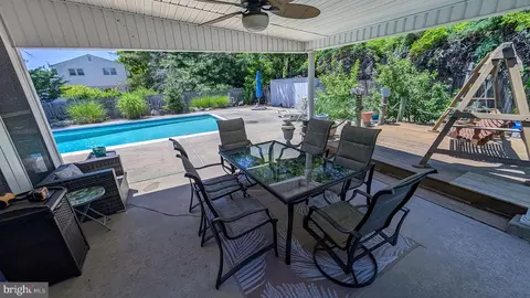 Exterior - 9 Wolfpack Rd, Hamilton, NJ 08619 photo 8 of 20