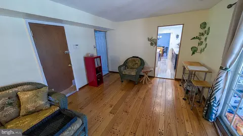 Entry Way - 9 Wolfpack Rd, Hamilton, NJ 08619 photo 2 of 5