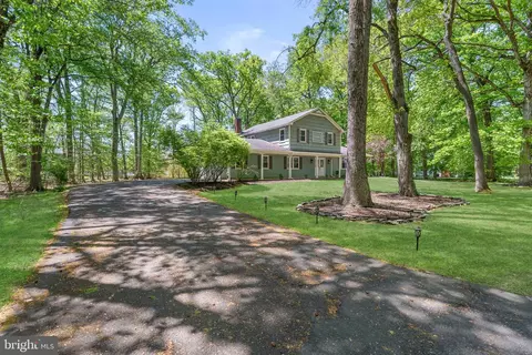 45 W Long Dr, Lawrence Township, NJ 08648