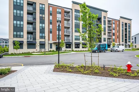 1 Culvert Dr UNIT 306, Princeton Junction, NJ 08550