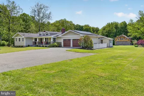 219 Lambertville Hopewell Rd, Hopewell, NJ 08525