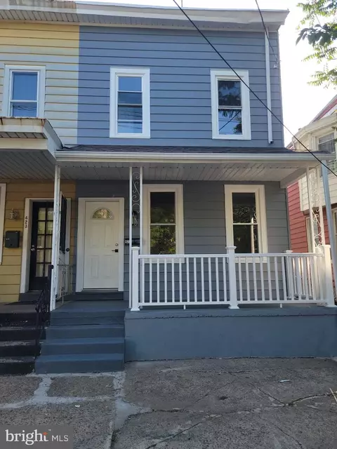421 Division St, Trenton, NJ 08611