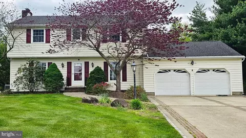 118 Bull Run Rd, Ewing, NJ 08638