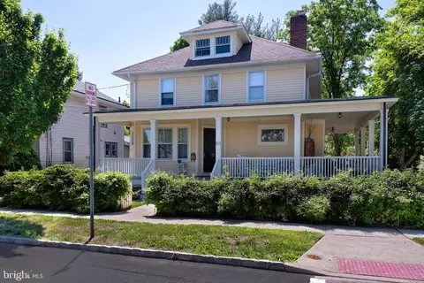 113 W Prospect St, Hopewell, NJ 08525