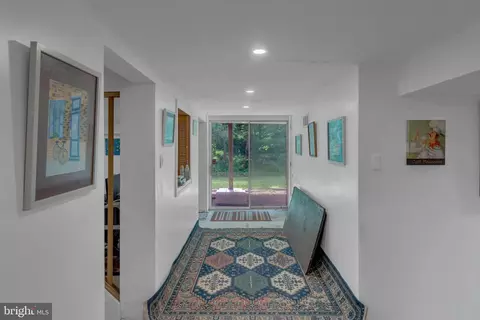 Entry Way - 23 Willis Dr, Ewing, NJ 08628 photo 7 of 7