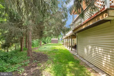 Exterior - 23 Willis Dr, Ewing, NJ 08628 photo 9 of 10