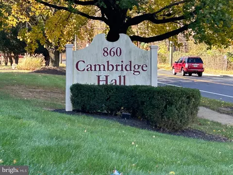860 Lower Ferry Rd #6M, Ewing Twp, NJ 08628