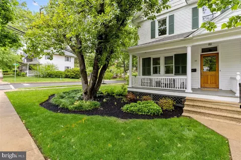 Exterior - 40 Murray Pl, Princeton, NJ 08540 photo 2 of 6