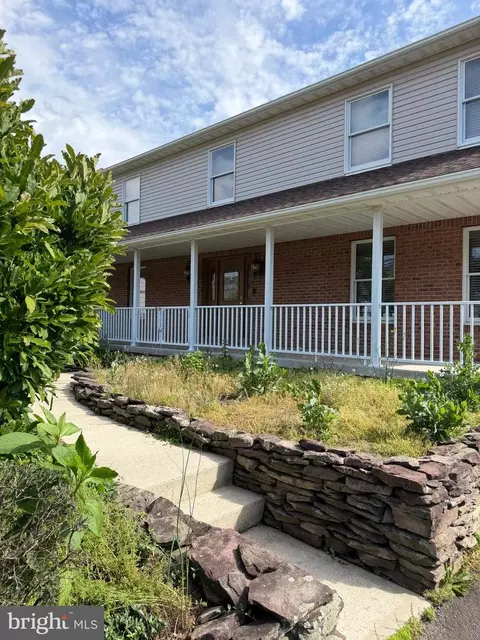 1491 Kuser, Hamilton, NJ 08619