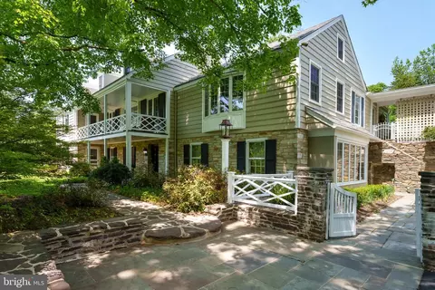 821 Pretty Brook Rd, Princeton, NJ 08540