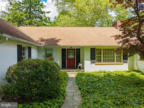 406 Village, Princeton Junction, NJ 08550