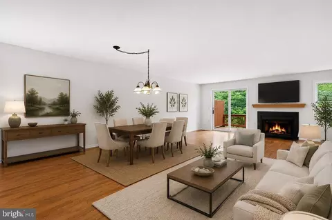 3 Astor Ct, Princeton, NJ 08540