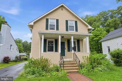 17 Berrien Ave, Princeton Junction, NJ 08550