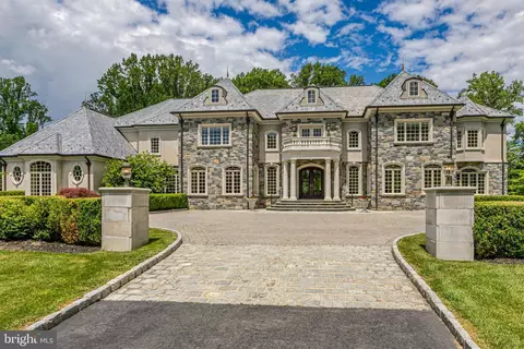 20 Leonard Ct, Princeton, NJ 08540