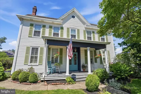 706 Old York Rd, Hightstown, NJ 08520