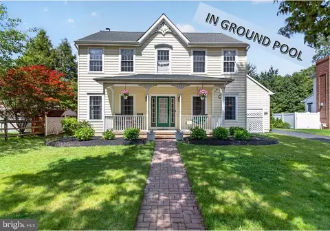 3 Emily Pl, Hamilton, NJ 08690