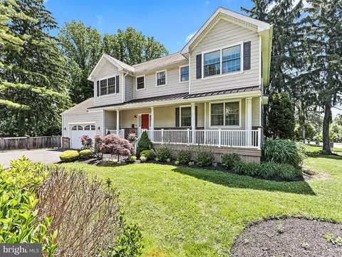 87 Leavitt Ln, Princeton, NJ 08540