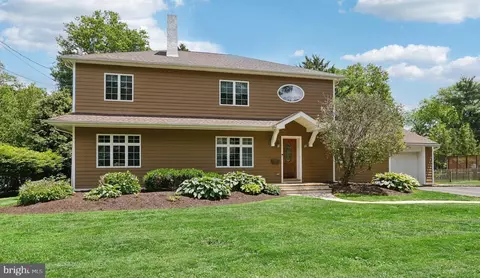 313 Hale St, Pennington, NJ 08534