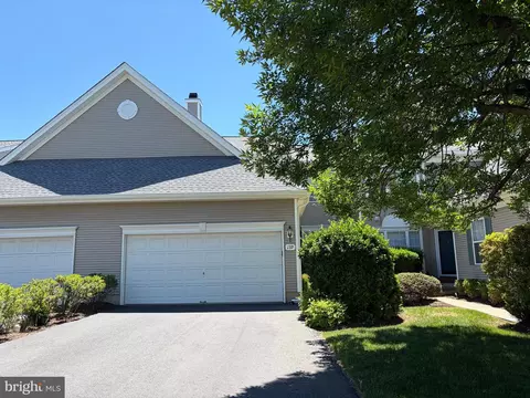 139 Coburn Rd, Pennington, NJ 08534