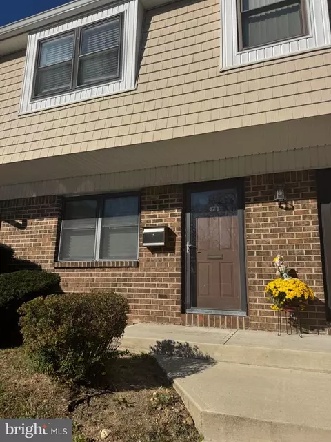 710 Silver Ct, Hamilton, NJ 08690