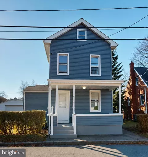153 Knapp Ave, Hamilton, NJ 08610