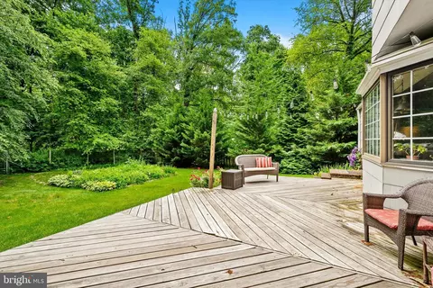 Exterior - 77 Maple Stream Rd, Hightstown, NJ 08520 photo 1 of 6