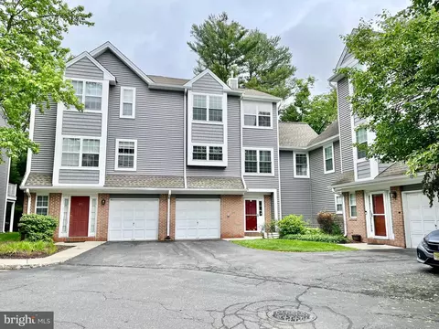 22 Halstead Pl, Princeton, NJ 08540