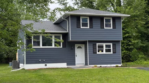 111 Louisiana Ave, Ewing, NJ 08638