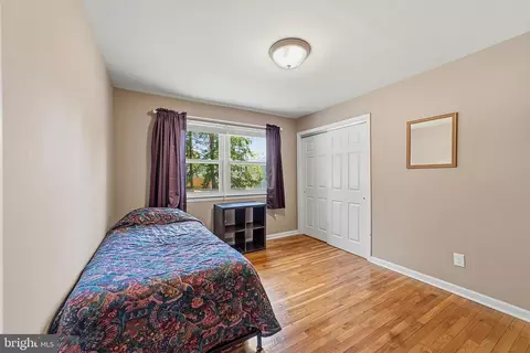 Bedroom - 17 Brophy Dr, Ewing, NJ 08638 photo 2 of 4