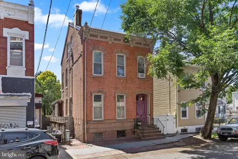 649 Centre St, Trenton, NJ 08611