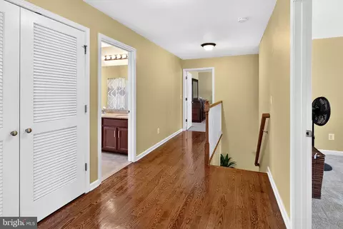 Entry Way - 486 Walker Ave, Ewing, NJ 08628 photo 2 of 2