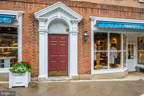 9 Palmer Sq W #B, Princeton, NJ 08542
