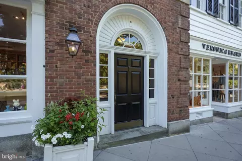 3 Palmer Sq W #D, Princeton, NJ 08542