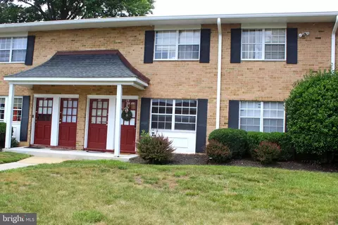 51 29 Garden Vw, Hightstown, NJ 08520